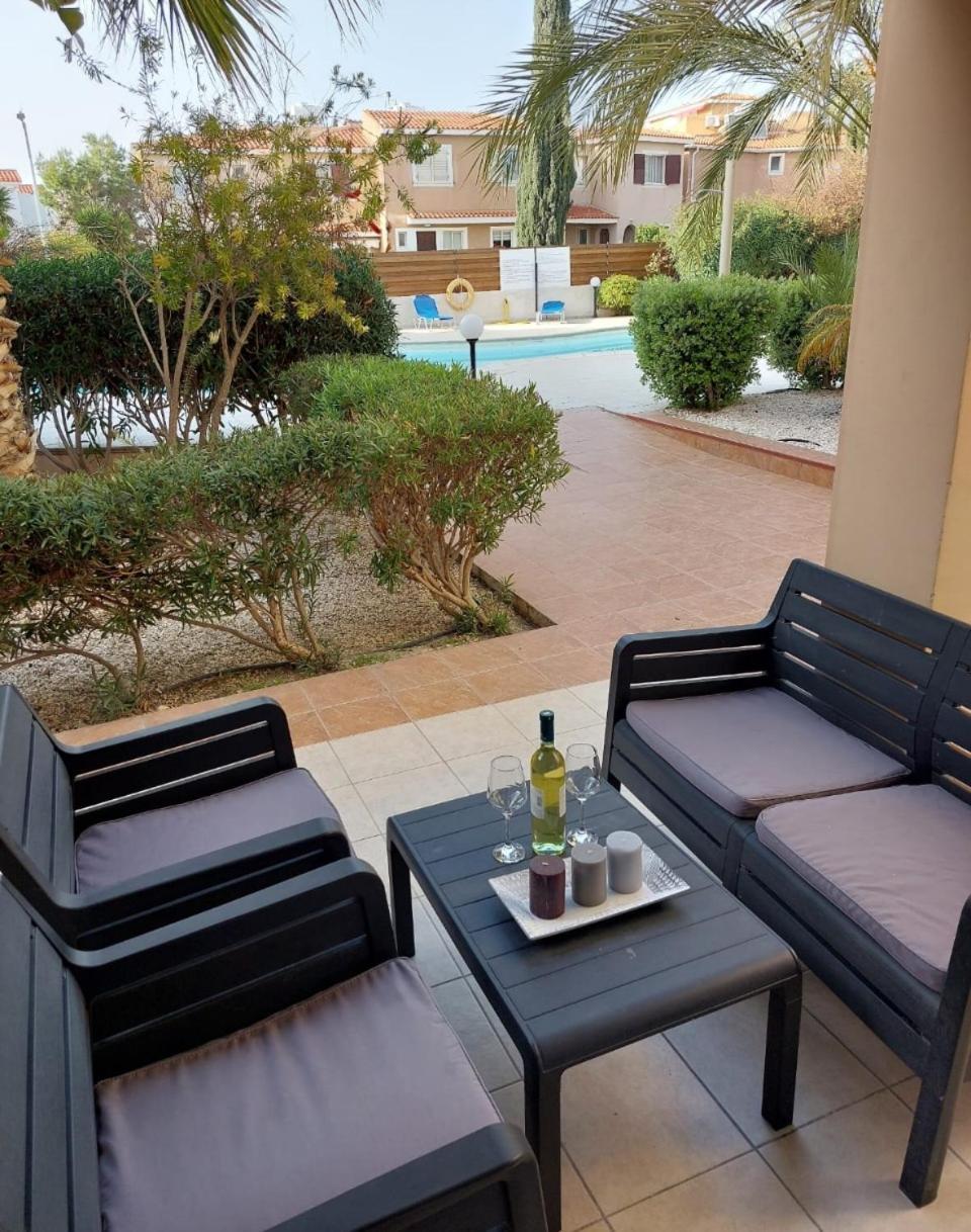 Joanne'S Cosy 1 Bdrm Apt بافوس المظهر الخارجي الصورة